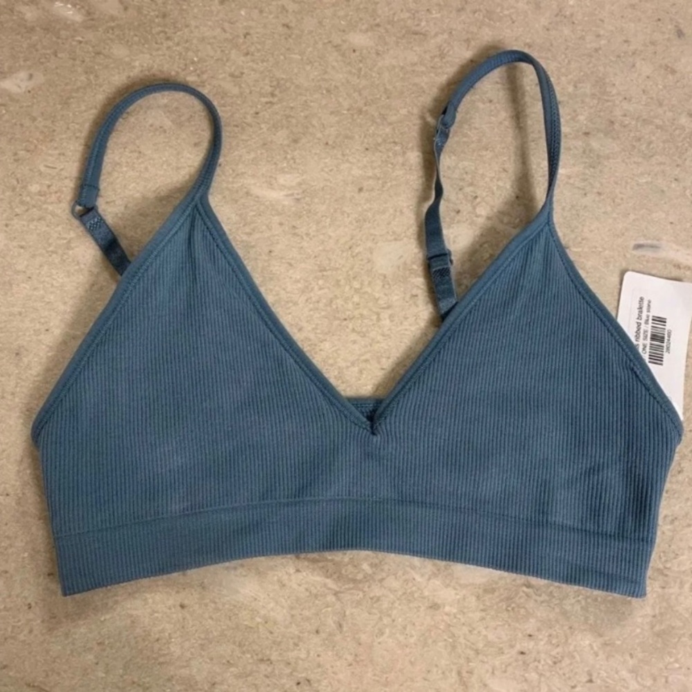 Anemone Ribbed Seamless Bralette